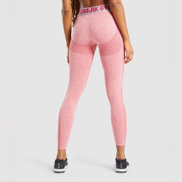 Gymshark • Flex Low Rise Leggings Light Red/Pink - Picture 2 of 10